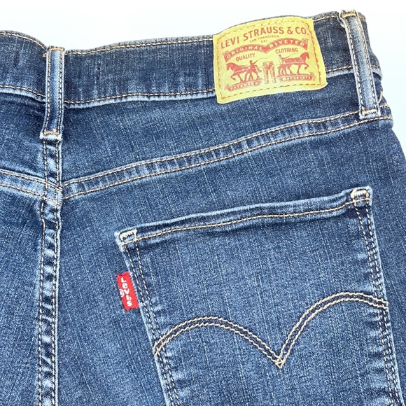 High rise skinny Levi’s - Picture 4 of 6